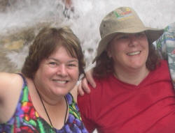IMGP8270.JPG (40620 bytes)